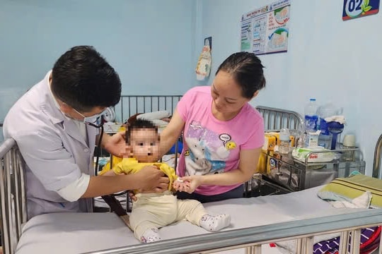 TPHCM: Bệnh viện phát cảnh báo vì số ca mắc thủy đậu, sởi gia tăng