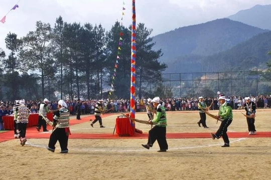 Yên Bái: Lễ hội Gầu Tào trở thành Di sản Văn hóa phi vật thể quốc gia