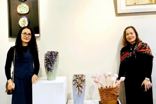 Tinh hoa của gốm Việt trong 'Dáng xuân 2025 - Bắc Nam hội tụ'