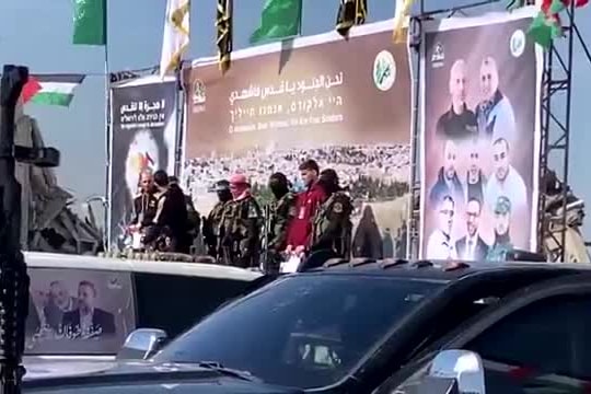 Hamas thả thêm 3 con tin Israel để đổi lấy 369 tù nhân Palestine