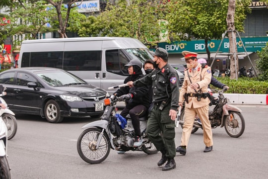 Hà Nội: 10 tổ công tác đặc biệt xử lý hơn 37.500 vi phạm giao thông