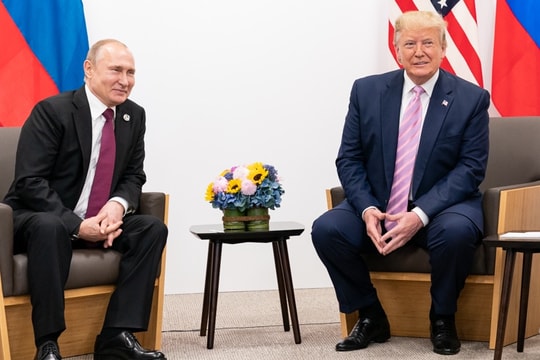 Hai ông Trump và Putin có thể gặp nhau tại Ả Rập Xê Út để bàn về Ukraine vào cuối tháng này
