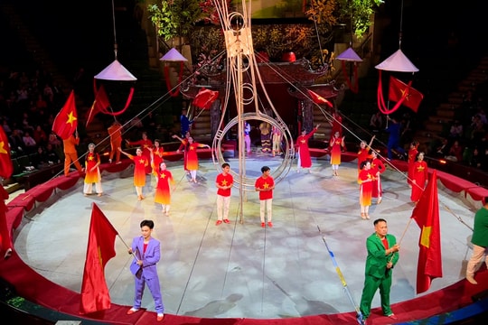 Sân khấu Hà Nội sôi động dịp đầu xuân