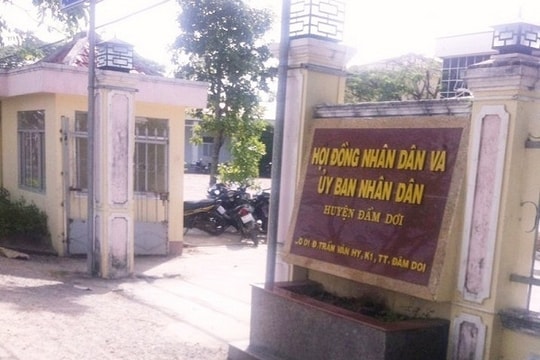 Hàng loạt cán bộ ở Cà Mau bị bắt tạm giam do vi phạm quy định quản lý đất đai