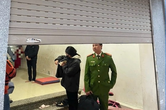 TP Hà Nội chỉ đạo làm rõ thông tin bé gái 5 tháng tuổi tử vong sau khi gửi bảo mẫu trông