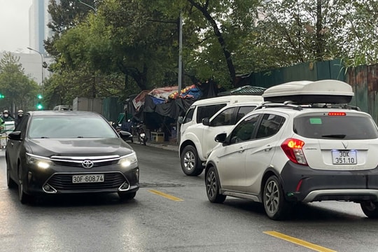 Những lỗi thường gặp trên ô tô khi thời tiết nồm ẩm