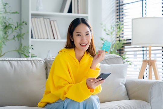 Hàng ngàn e-voucher đã được trao đến chủ thẻ tín dụng OCB