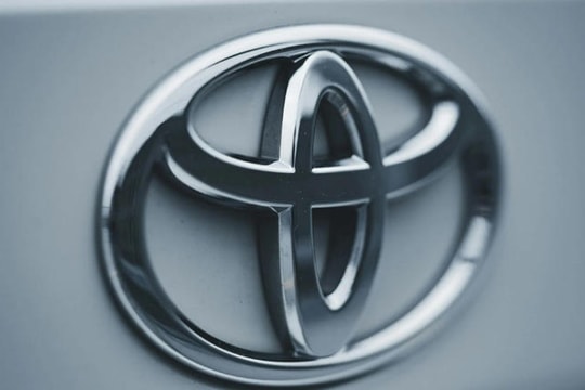 Toyota thu hồi 100.000 xe do lỗi nghiêm trọng