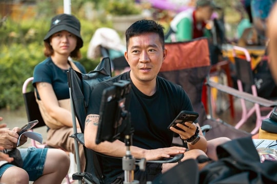 Hoàng Nam 'bội thu' khi Đèn âm hồn cán mốc 100 tỷ đồng