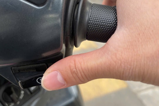 Giải pháp khởi động xe tay ga khi hệ thống đề không hoạt động