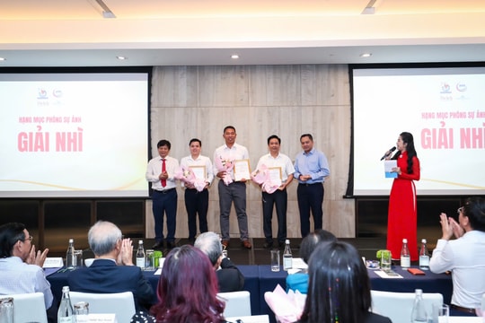 Trao giải thưởng báo chí viết về Du lịch TP HCM lần thứ 14 năm 2024