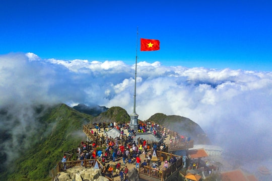 Nửa đầu tháng 2/2025, khách quốc tế tìm kiếm về du lịch Việt Nam tăng 45%