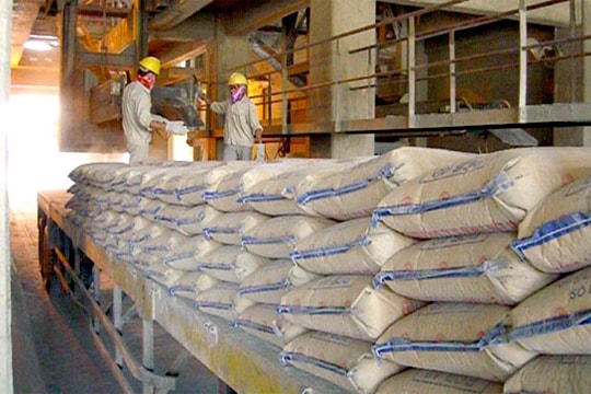 Đề xuất giảm thuế xuất khẩu đối với mặt hàng clanhke xi măng, nhằm 'giải cứu' các nhà máy xi măng