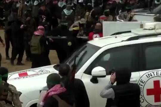 Hamas trao trả thi thể của các con tin nhí, Thủ tướng Israel nói sẽ trả thù