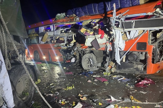 Bắt khẩn cấp tài xế gây tai nạn đặc biệt nghiêm trọng trên QL6