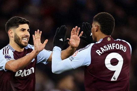 Aston Villa lội ngược dòng ấn tượng trước Chelsea, MU thoát thua nhờ bóng chết