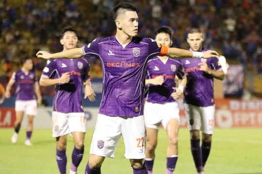 Tiến Linh rực sáng, Bình Dương đánh bại SLNA tại vòng 14 V.League 2024/25