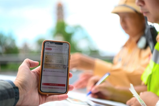 Cục Cảnh sát giao thông hướng dẫn 2 hình thức cấp, đổi giấy phép lái xe