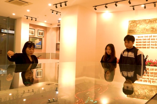 Không gian Công viên văn hóa Đống Đa kết nối thế hệ trẻ với quá khứ