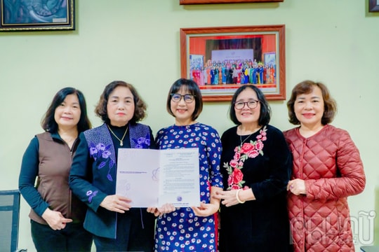 Bà Chu Thị Thu Hằng được bổ nhiệm làm Tổng Biên tập Tạp chí Phụ nữ Mới