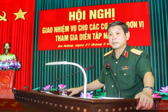 Thủ tướng bổ nhiệm Tư lệnh và Chính ủy Quân khu, Bộ Quốc phòng