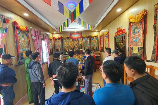 Khám xét nơi tu tập "thành tiên", lừa đảo gần 100 tỉ đồng