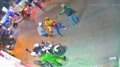 TP. HCM: Xác minh làm rõ vụ việc người đưa thẻ thanh tra xây dựng để xin CSGT thả người vi phạm