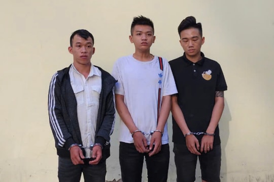 TP HCM: Bắt nhóm đối tượng gây ra 3 vụ cướp giật