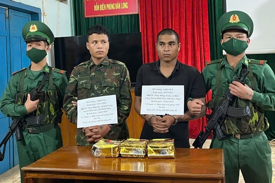 Kon Tum: Triệt phá đường dây vận chuyển ma túy, thu giữ 3kg ma túy đá