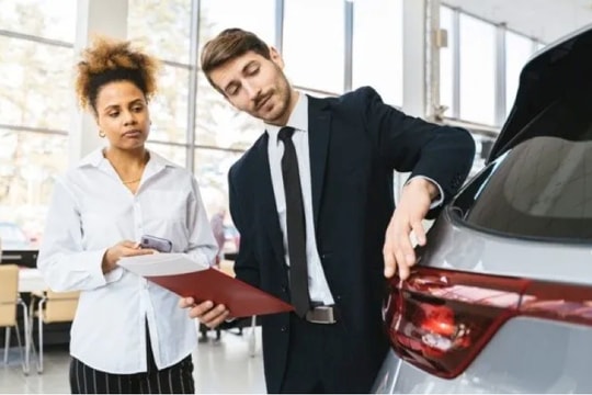 Những sai lầm cần tránh khi mua xe để có được giá tốt nhất