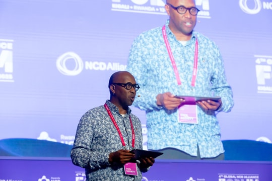 Hệ thống y tế châu Phi có nguy cơ 'sụp đổ trong vài năm tới'