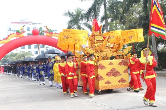 Trang nghiêm Lễ hội đền Xã Tắc xuân Ất Tỵ 2025