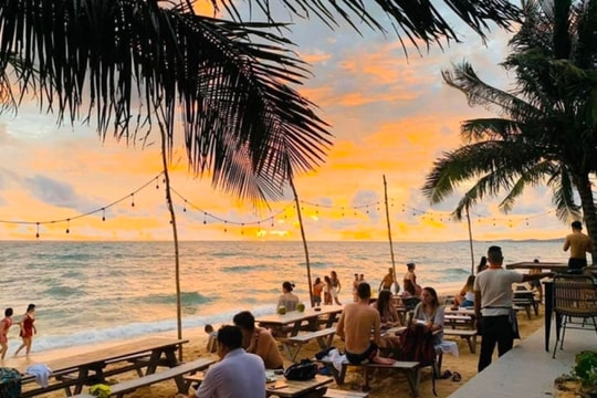 Làm rõ thông tin người nước ngoài tự ý làm hướng dẫn viên du lịch ở Phú Quốc