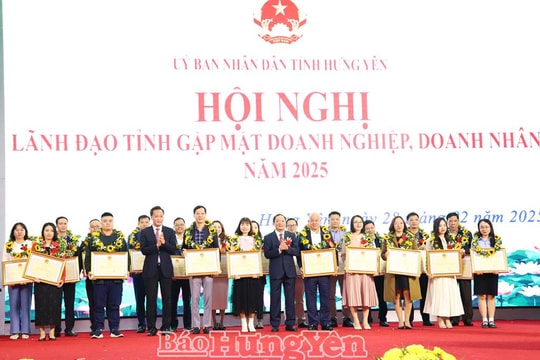 Hưng Yên: 30 Doanh nghiệp cam kết đẩy nhanh tiến độ triển khai dự án và giải ngân vốn đầu tư