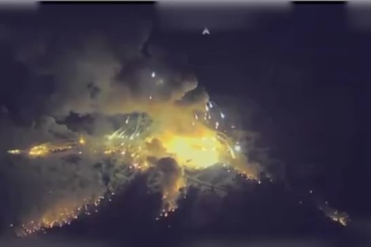 Video kho đạn nhiệt áp của Nga bị phá hủy trong vụ nổ lớn