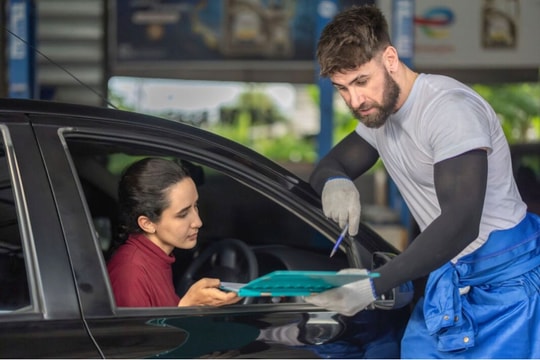 Cảnh giác với gara lừa đảo sửa xe: Lời khuyên từ thợ máy