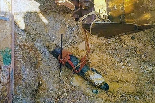 Phát hiện quả bom hơn 200 kg khi nạo vét đường tại Hà Tĩnh