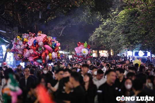 Tiềm ẩn nguy cơ cháy nổ, mất an toàn khi sử dụng bóng bay bơm khí Hydro