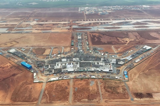 Thủ tướng yêu cầu Bộ Xây dựng rút kinh nghiệm trong triển khai Dự án thành phần 4, sân bay Long Thành