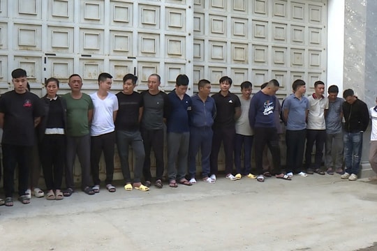 Triệt xóa 2 ổ nhóm đánh bạc quy mô lớn tại Nghệ An