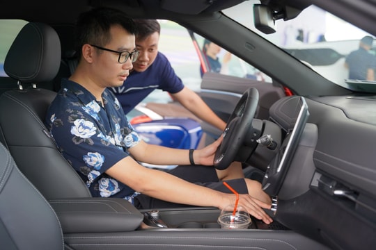 Chạy dịch vụ 25.000 km, VF 5 bán lại chỉ mất đúng 15 triệu đồng