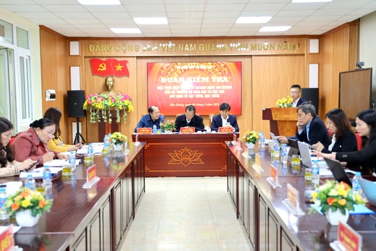 Bắc Giang thực hiện vận động giáo viên dạy thêm tự nguyện không thu tiền