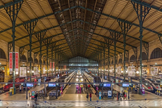 Phát hiện bom từ Thế chiến II trên đường ray Paris