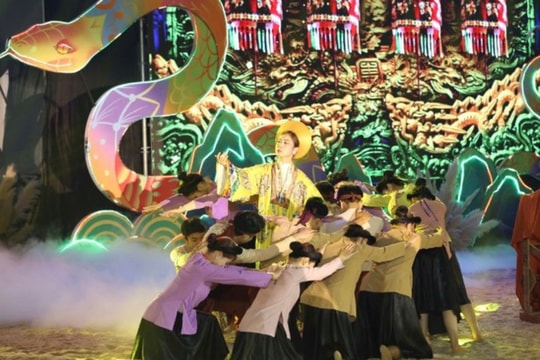 Đặc sắc chương trình nghệ thuật 'Linh Lang - Khí thiêng hội tụ - Long Biên'