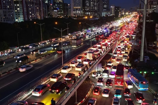 “Buổi tối việc phạt nguội sẽ nới lỏng hơn vì camera khó quan sát” là thông tin không chính xác