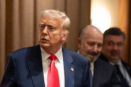 Mỹ khôi phục chia sẻ thông tin tình báo với Ukraine