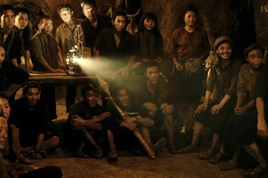 Triển lãm ảnh và chiếu phim kỷ niệm 50 năm Giải phóng miền Nam