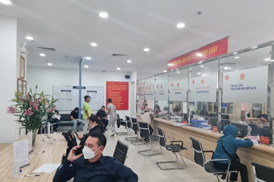 Hà Nội: Miễn nhiệm, cách chức người đứng đầu nếu bao che cán bộ sách nhiễu người dân