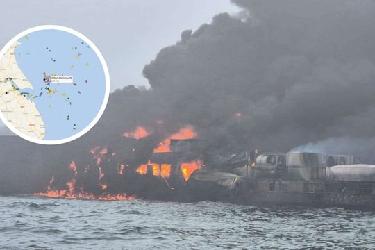 Tàu chở dầu của quân đội Mỹ bị cháy ngoài khơi nước Anh