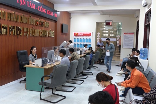 Hàng loạt sở, ngành ở Quảng Bình bị 'bêu tên' vì giải quyết hồ sơ quá hạn